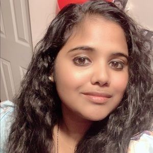 Meet your Posher, Charishma